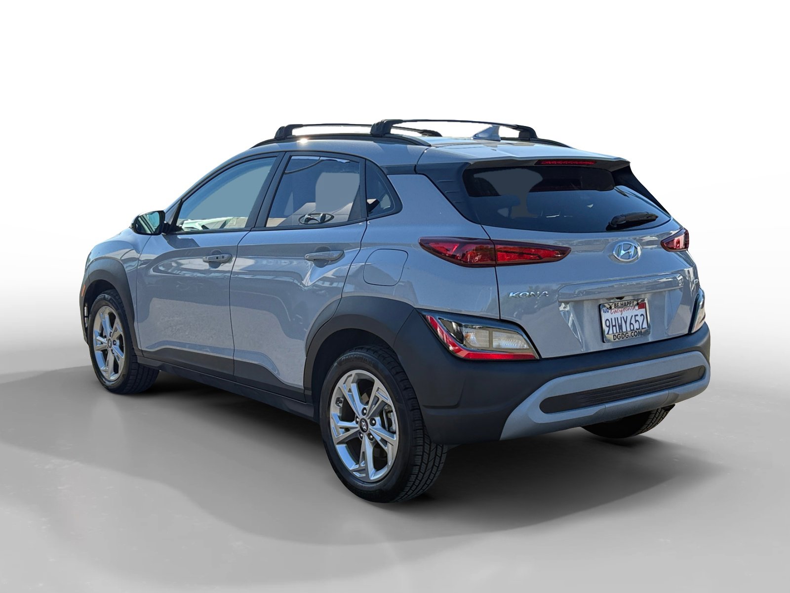 Certified 2023 Hyundai Kona SEL AWD/4WD image 3
