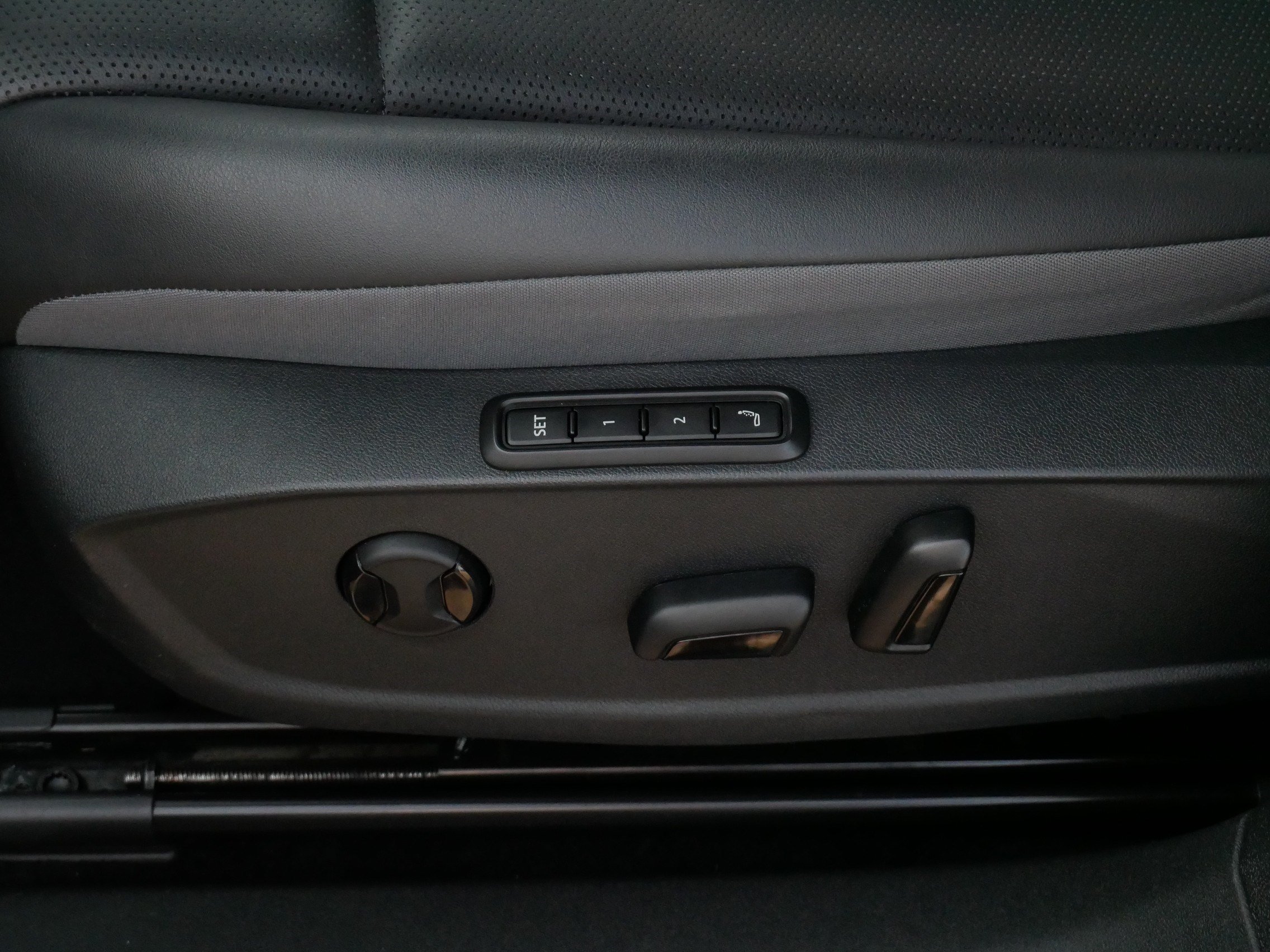 Certified 2023 Volkswagen ID.4 Pro S AWD/4WD image 20