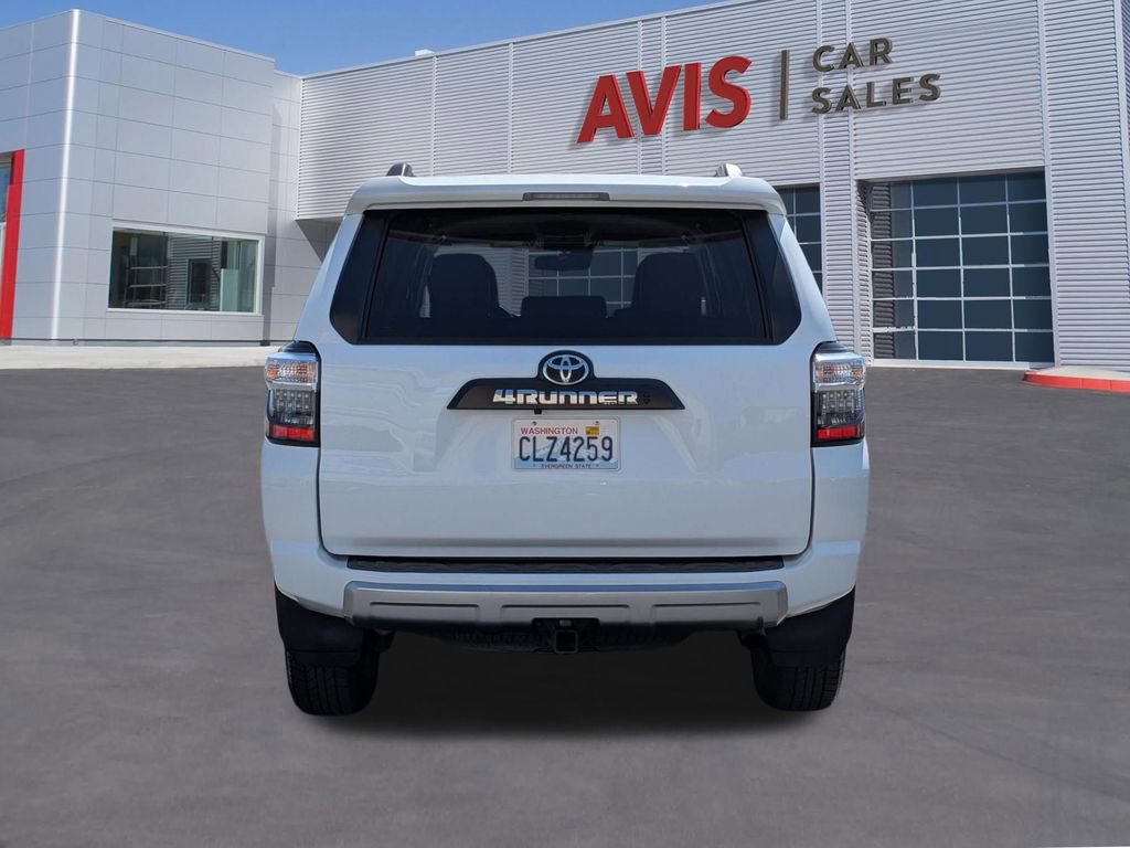 Used 2024 Toyota 4Runner TRD Off-Road Premium image 7