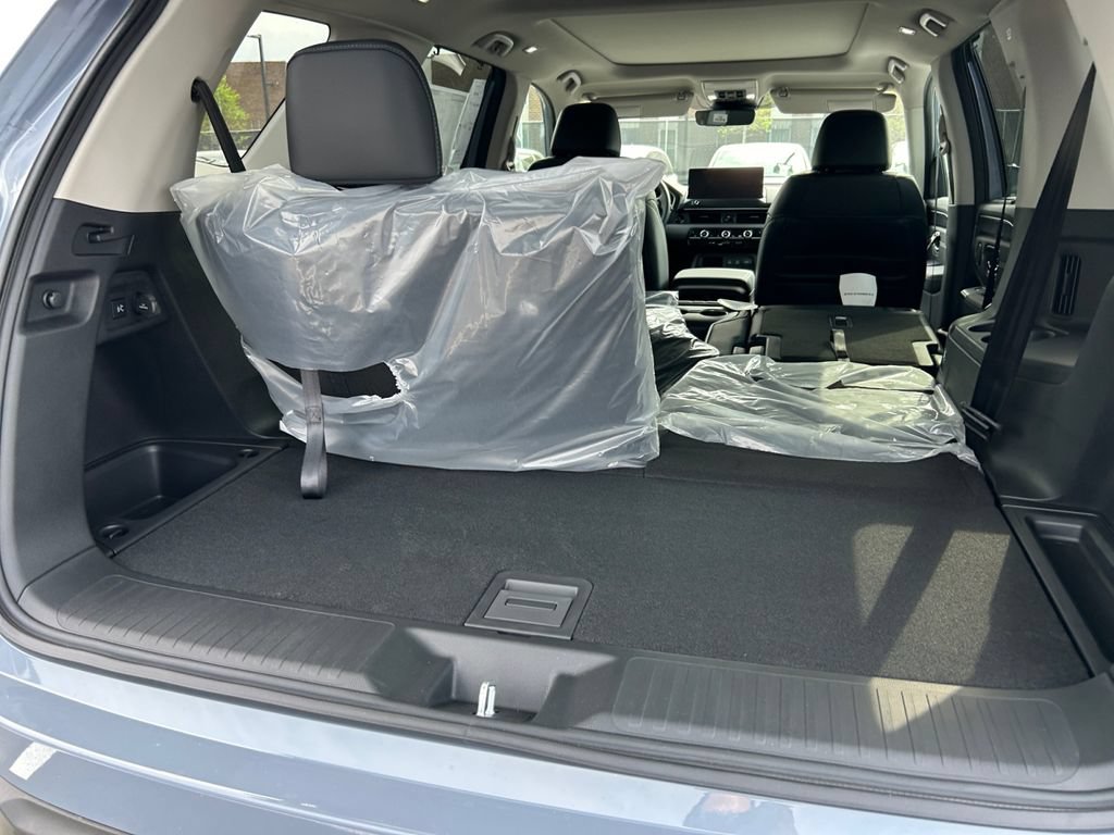 New 2026 Honda Pilot Touring image 19
