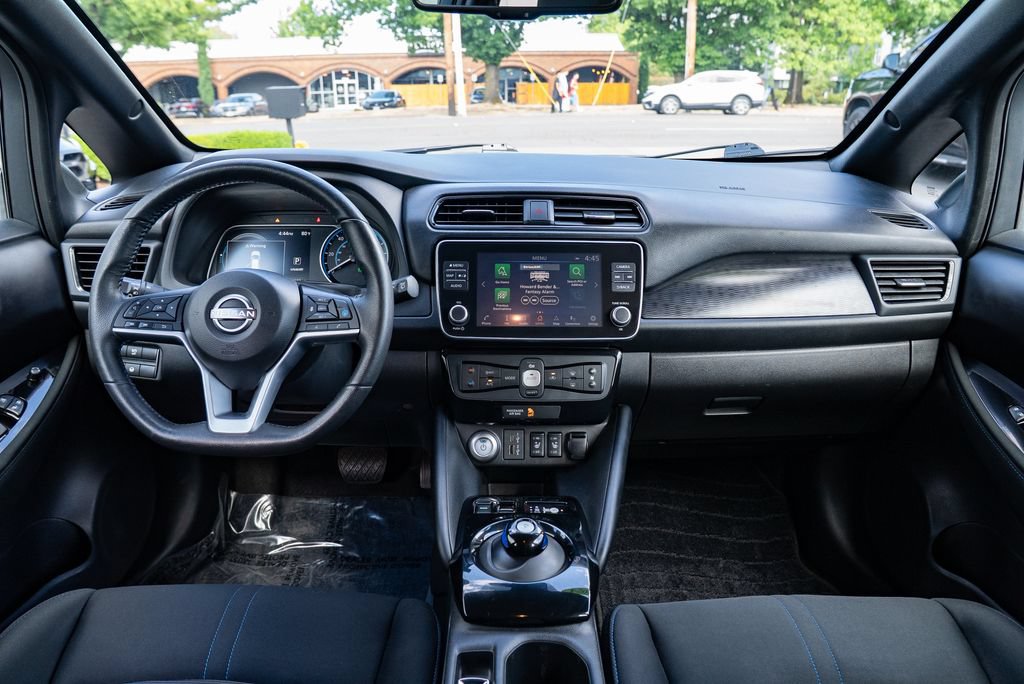 Used 2024 Nissan Leaf SV Plus FWD image 9