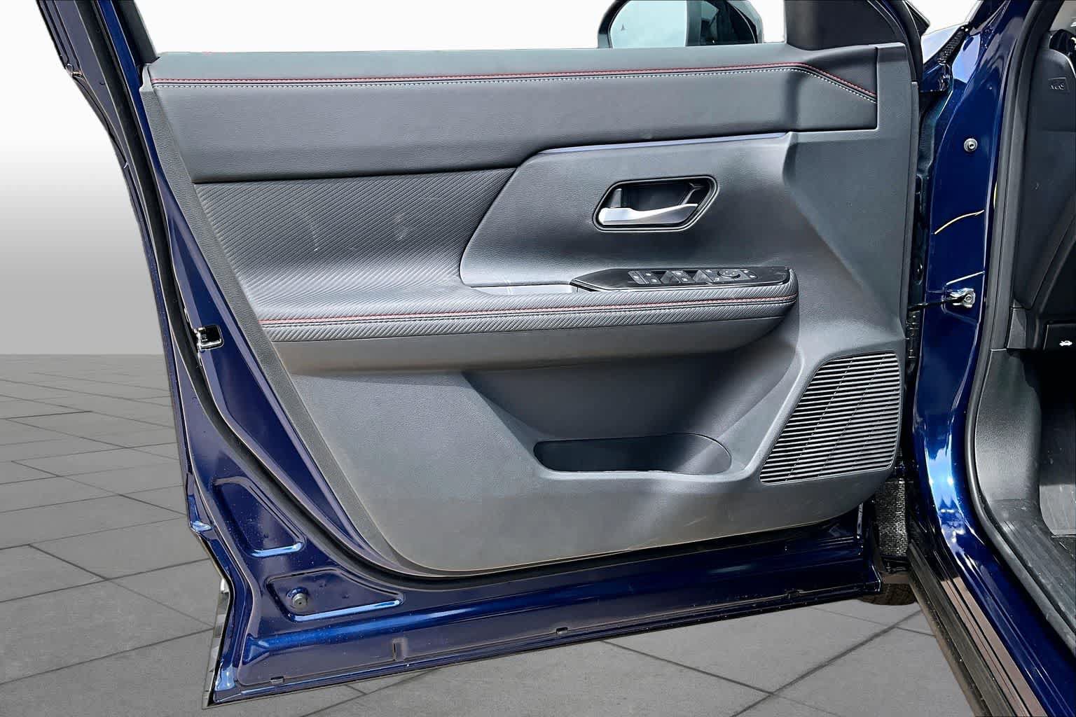 New 2027 Nissan Kicks SR AWD/4WD image 10