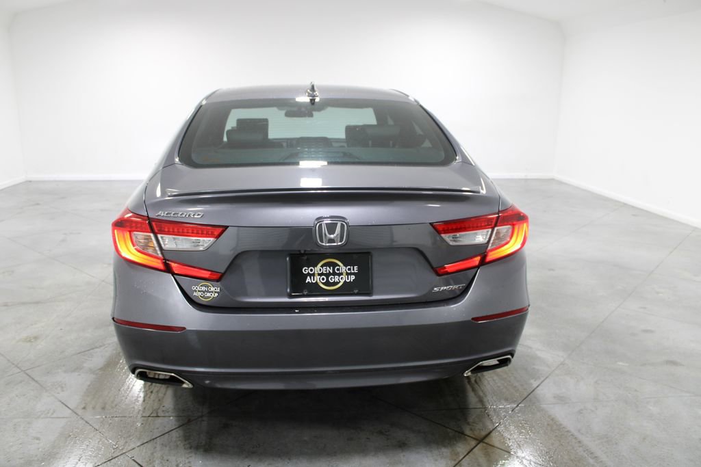 Used 2018 Honda Accord Sport image 8
