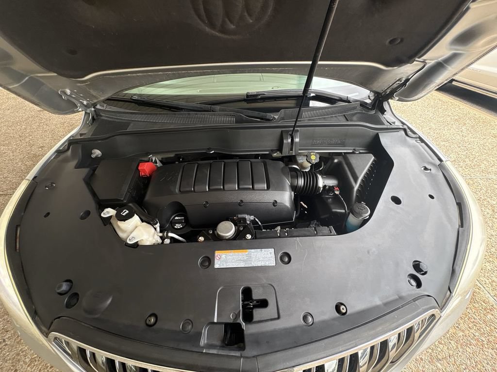 Certified 2015 Buick Enclave Convenience FWD image 29