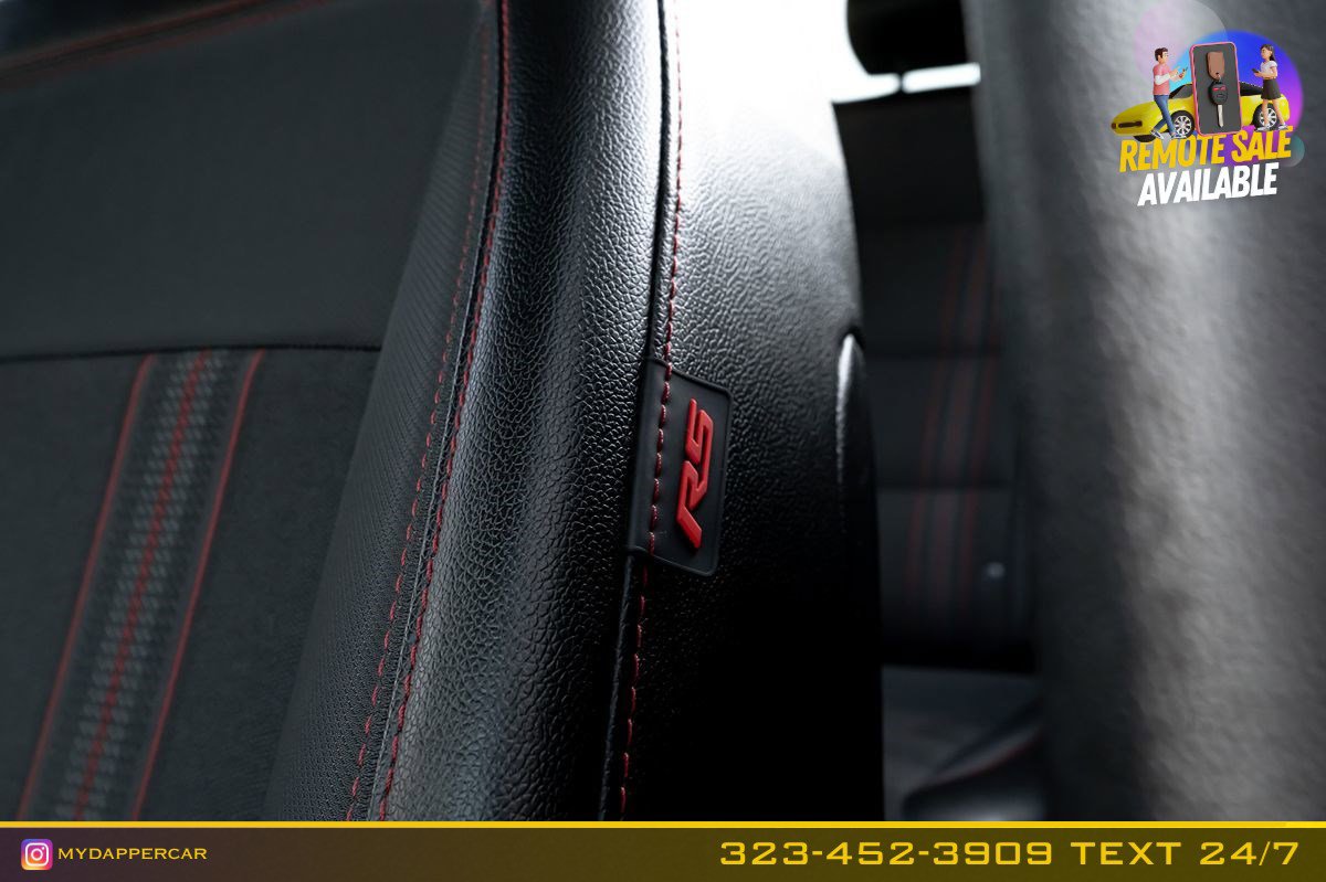 Used 2023 Chevrolet Equinox RS FWD image 13