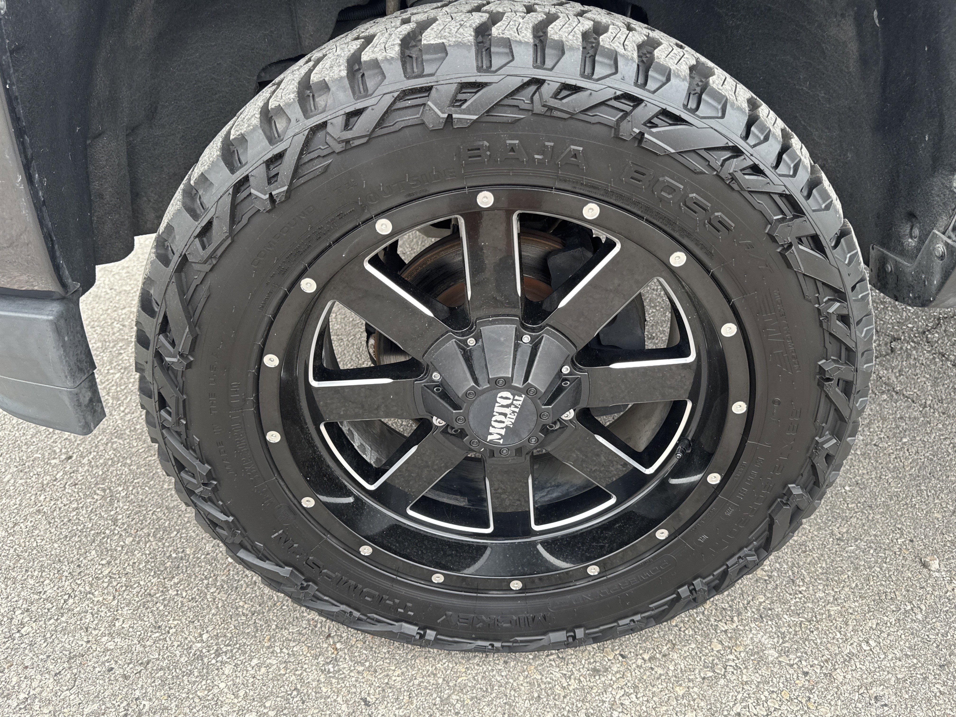 Used 2016 Chevrolet Silverado 1500 LT w/ Texas Edition image 9