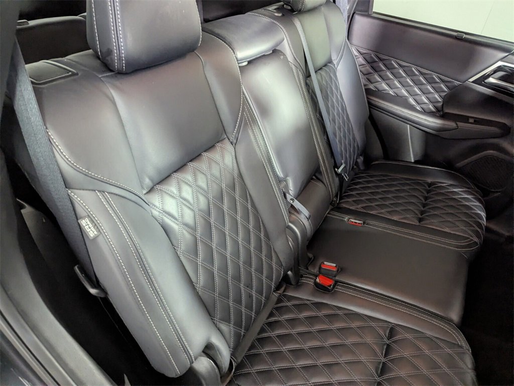 Used 2024 Mitsubishi Outlander SEL image 32