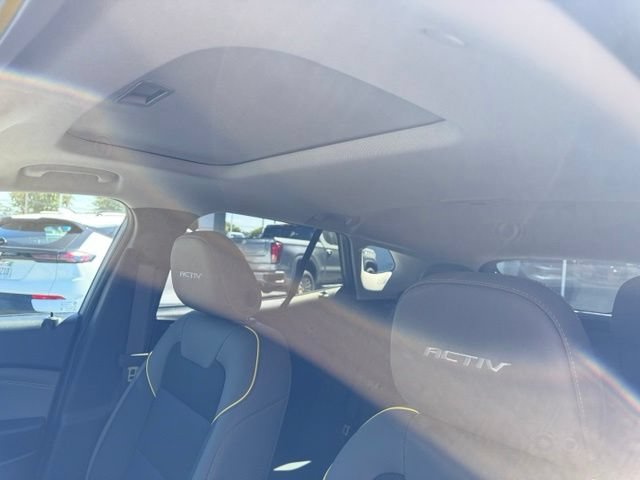 New 2026 Chevrolet Trax ACTIV w/ Sunroof Package FWD image 13
