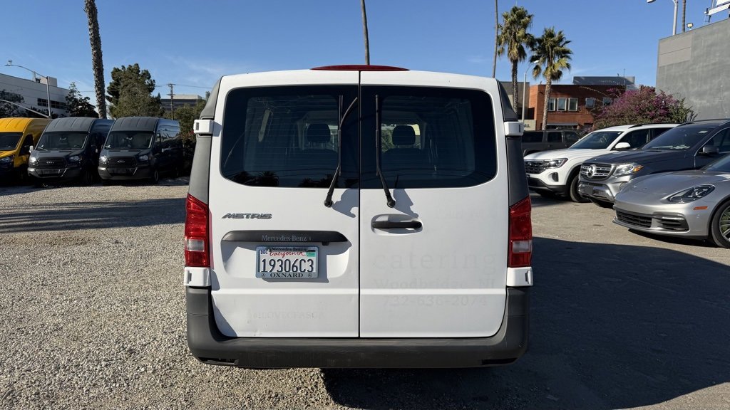 Used 2017 Mercedes-Benz Metris image 4