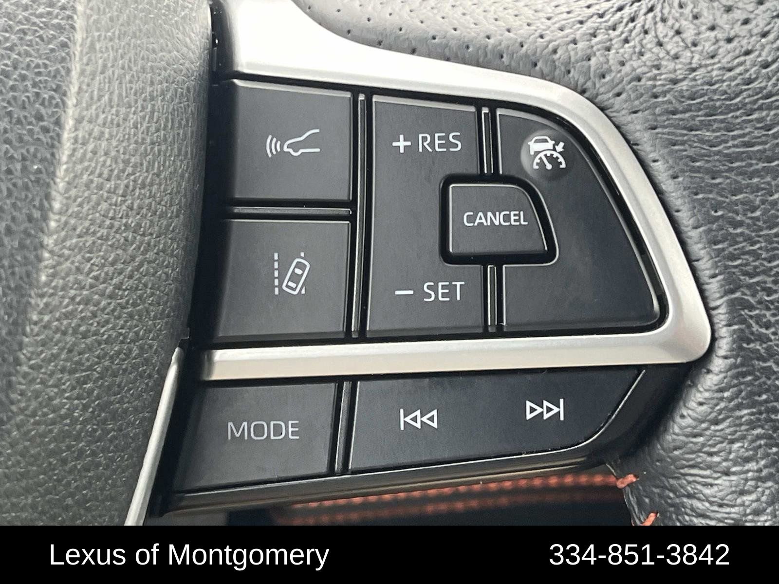 Used 2021 Toyota Sienna XSE image 25