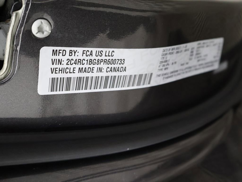 Used 2023 Chrysler Pacifica Touring-L FWD image 49