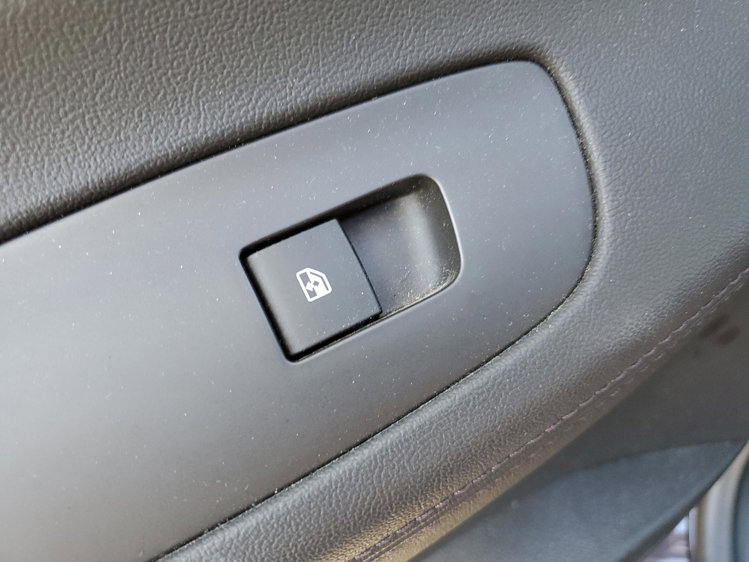 Used 2014 Buick LaCrosse Premium w/ Ultra Luxury Package FWD image 14