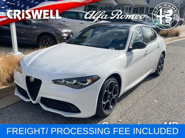 New 2025 Alfa Romeo Giulia AWD image 2