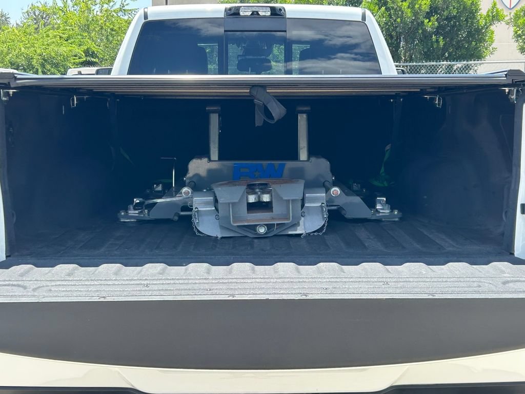 Used 2025 RAM 3500 Limited AWD/4WD image 15