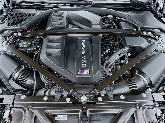 Used 2021 BMW M4 Coupe w/ Executive Package image 32