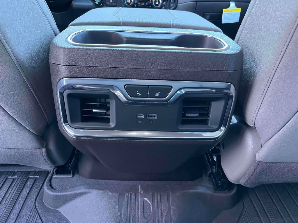 New 2026 GMC Sierra 1500 SLT w/ SLT Premium Package AWD/4WD image 15