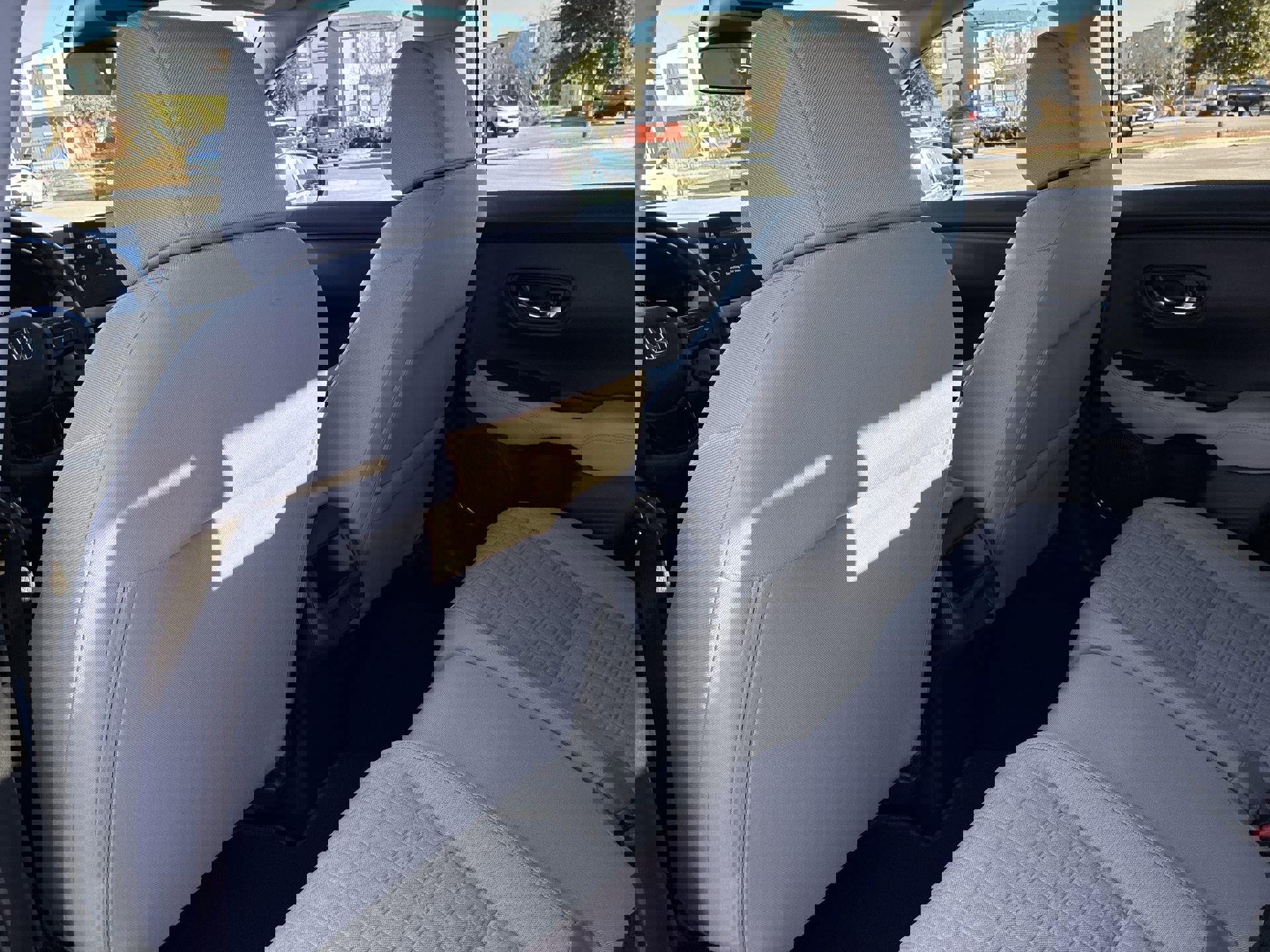 Certified 2026 Honda HR-V LX image 19