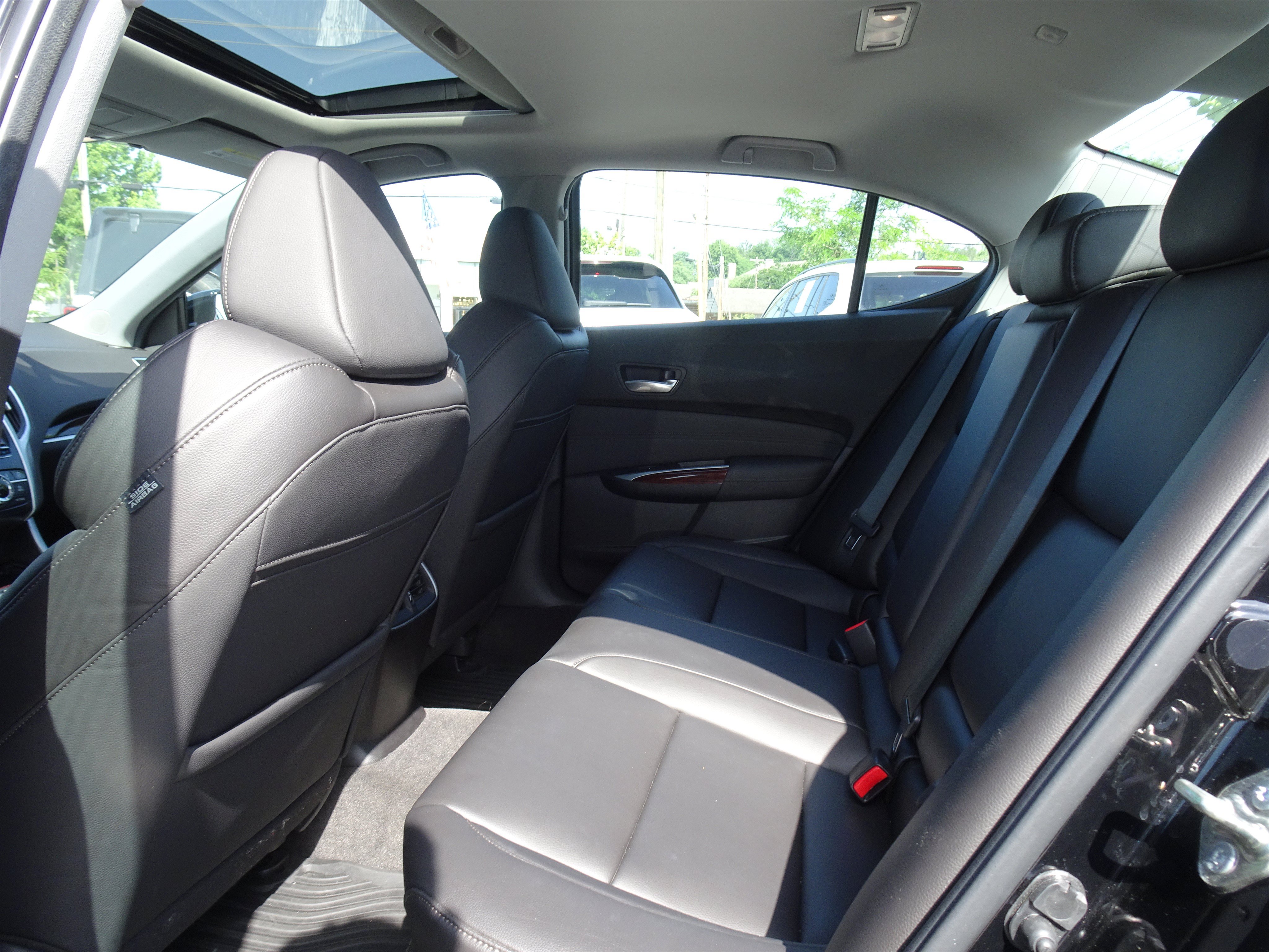 Used 2016 Acura TLX V6 FWD image 12