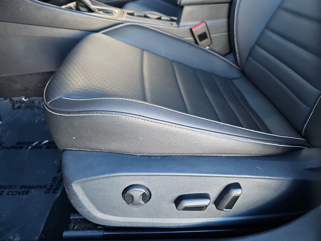 Used 2024 Volkswagen Jetta SE image 17