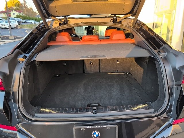 Certified 2023 BMW X6 xDrive40i w/ Executive Package image 29