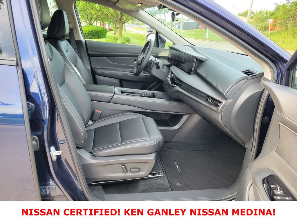 Certified 2025 Nissan Murano SV AWD/4WD image 49