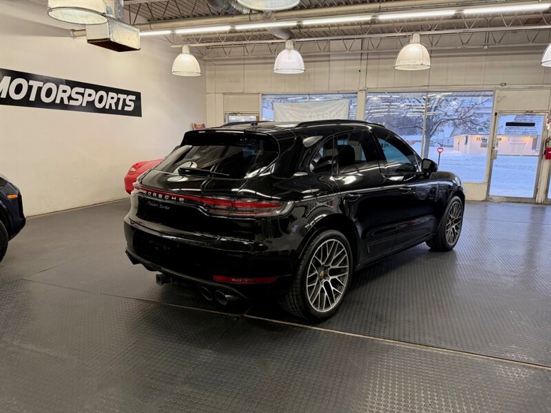 Used 2020 Porsche Macan Turbo image 12