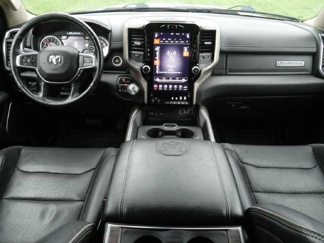 Used 2019 RAM 1500 Laramie AWD/4WD image 7