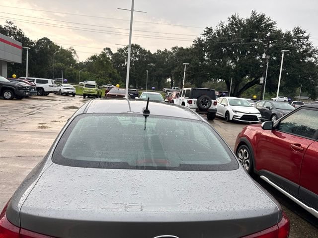 Used 2021 Kia Rio S FWD image 8