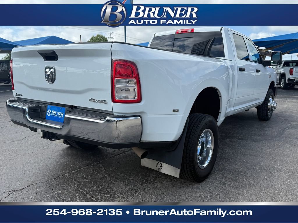 Used 2024 RAM 3500 Tradesman w/ Chrome Appearance Group AWD/4WD image 5