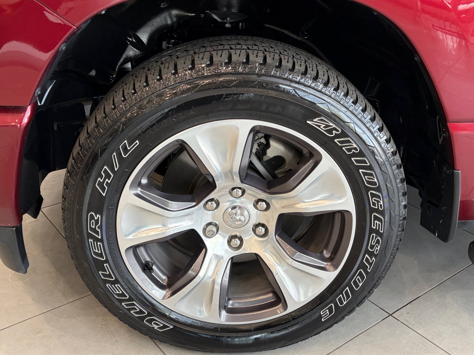 Used 2023 RAM 1500 Laramie AWD/4WD image 11