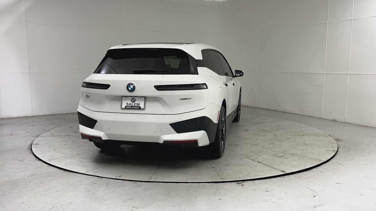 Certified 2024 BMW iX xDrive50 w/ Sport Package AWD/4WD image 2