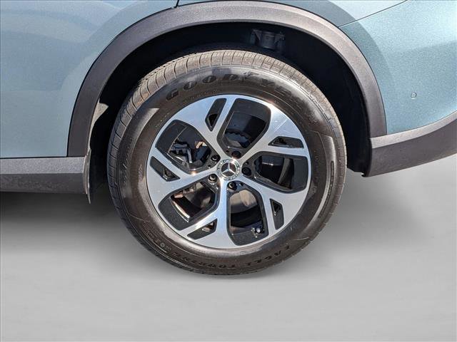 Certified 2025 Mercedes-Benz GLC 350e GLC 350e image 24