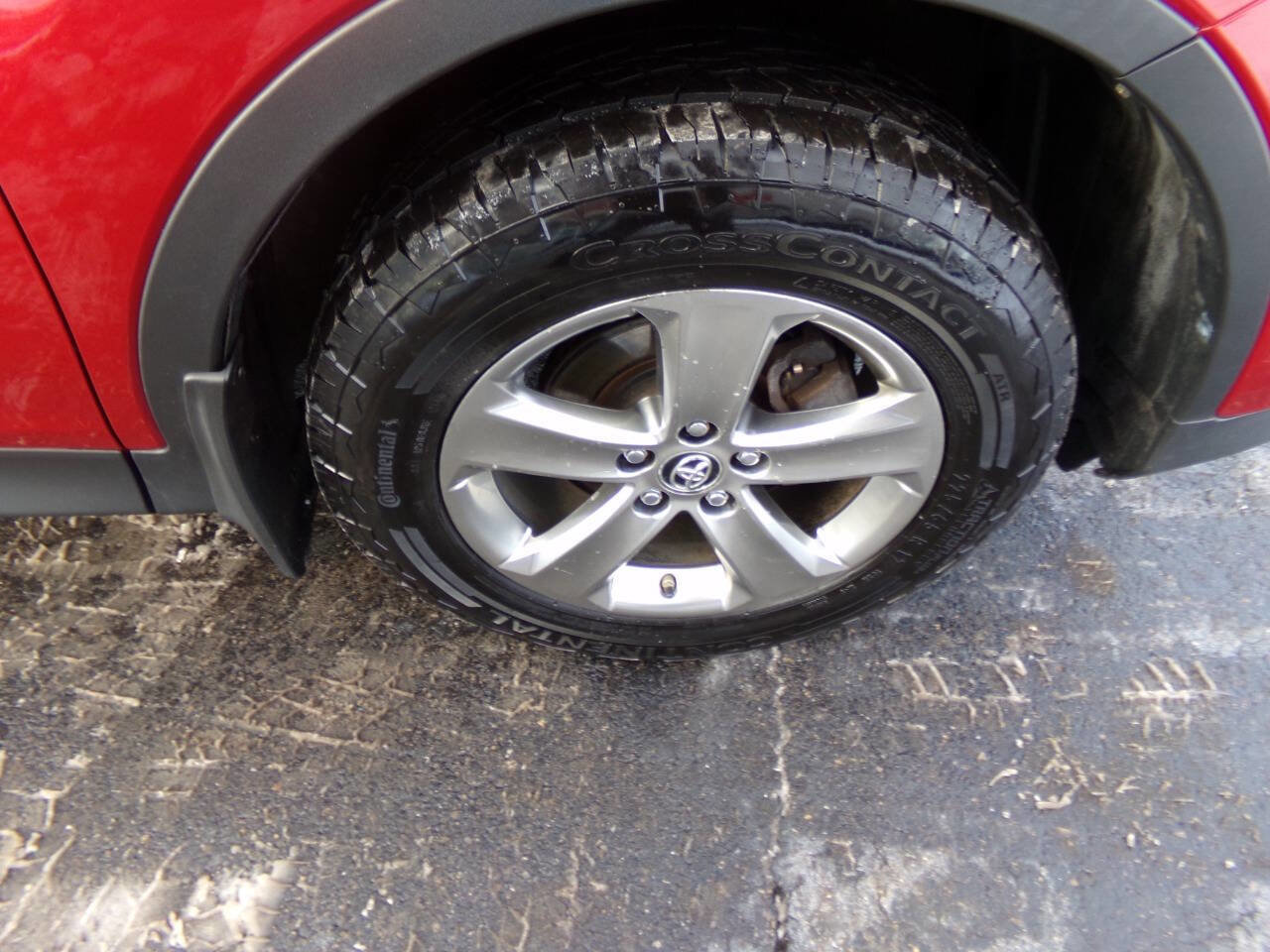 Used 2015 Toyota RAV4 XLE w/ Outdoor Package AWD/4WD image 48