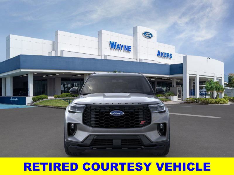 New 2025 Ford Explorer ST image 6