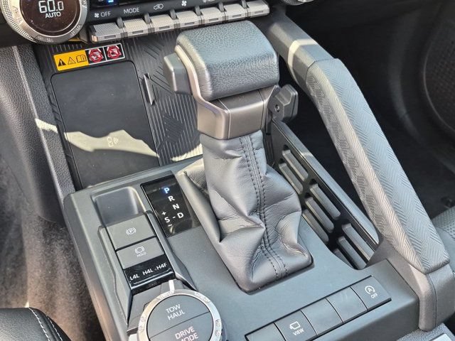 Certified 2025 Toyota 4Runner Limited AWD/4WD image 16