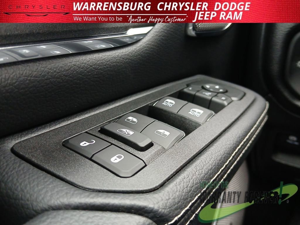 New 2026 RAM 1500 Laramie w/ Night Edition AWD/4WD image 30