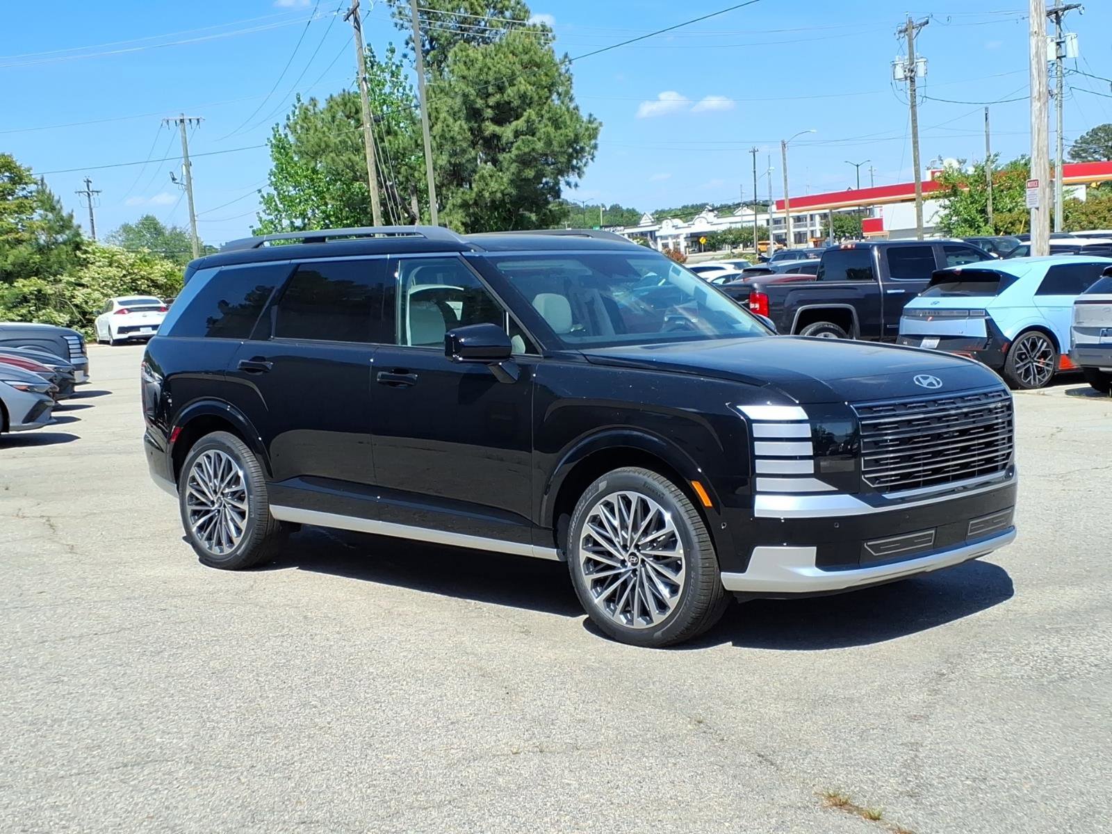 New 2026 Hyundai Palisade Calligraphy FWD image 1