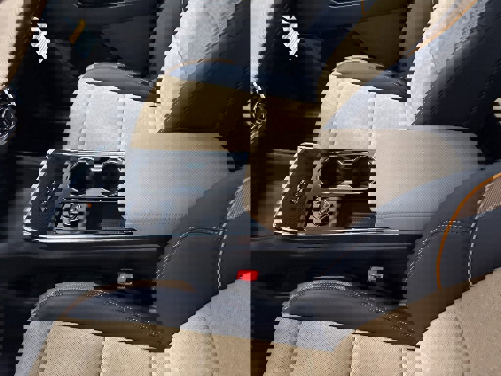 New 2026 Chevrolet Equinox ACTIV w/ Convenience Package III image 15