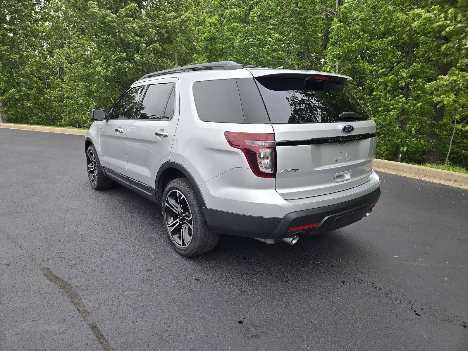 Used 2014 Ford Explorer Sport w/ Equipment Group 401A AWD/4WD image 6