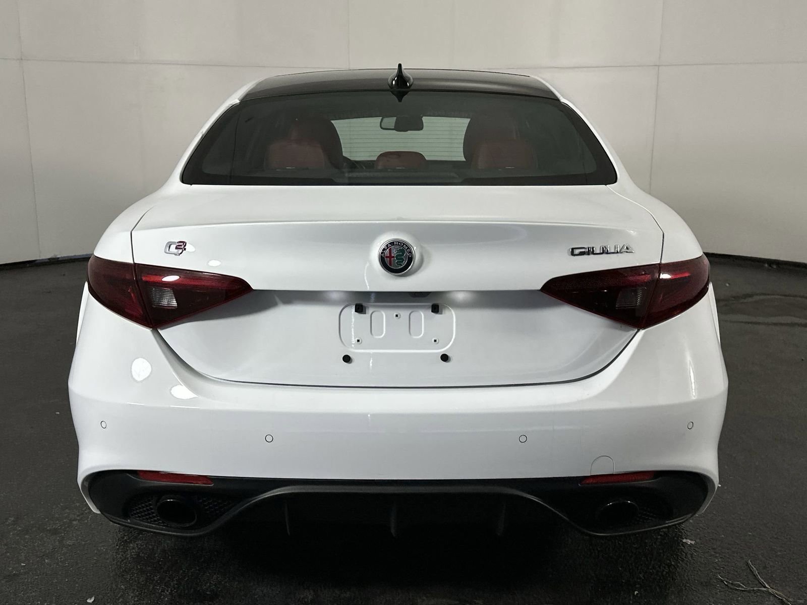 Used 2023 Alfa Romeo Giulia Veloce image 10