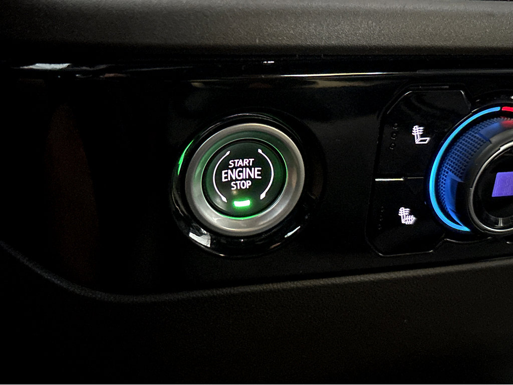 Used 2022 Chevrolet Silverado 1500 LT w/ Protection Package image 5