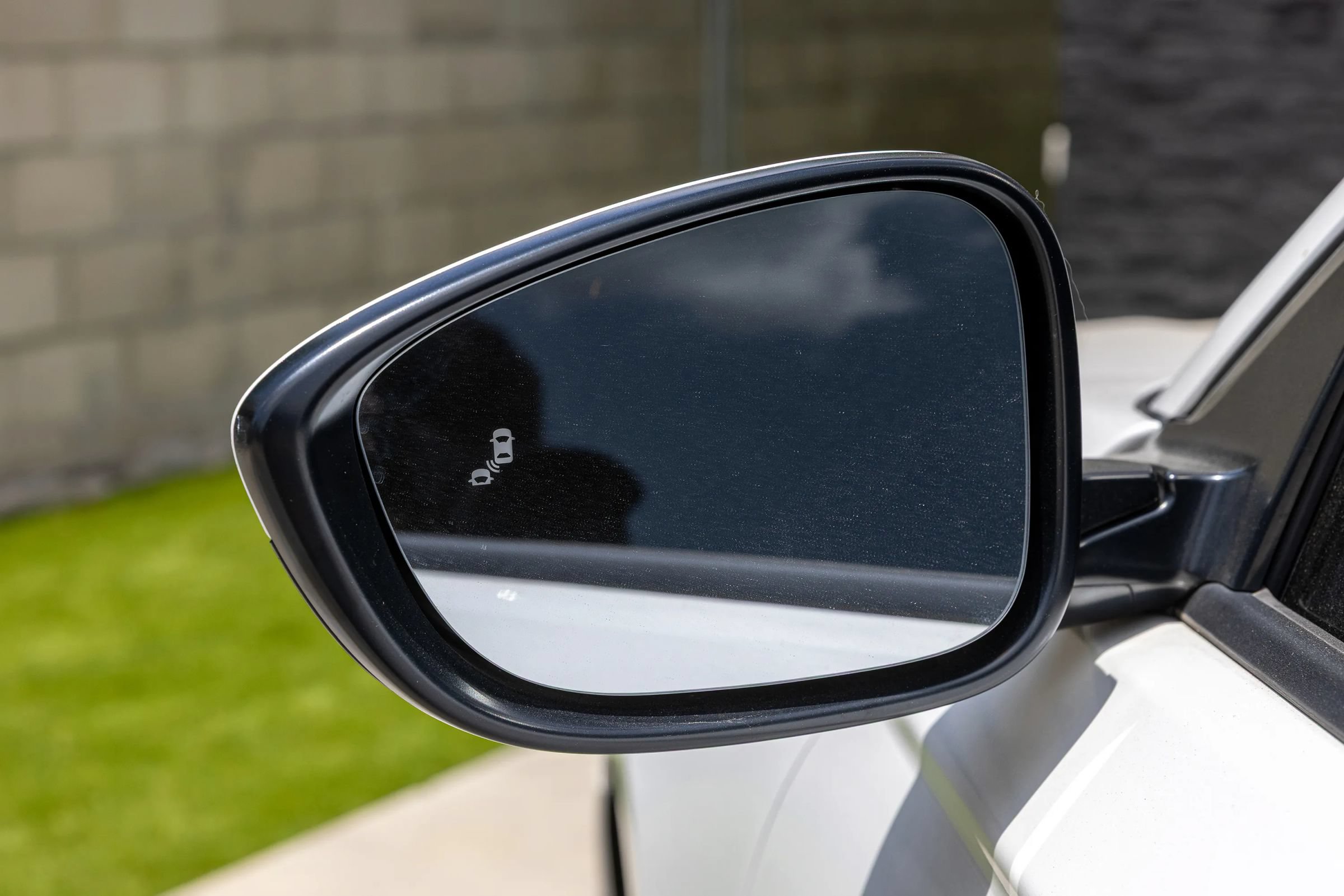 Used 2024 Honda Accord EX image 11