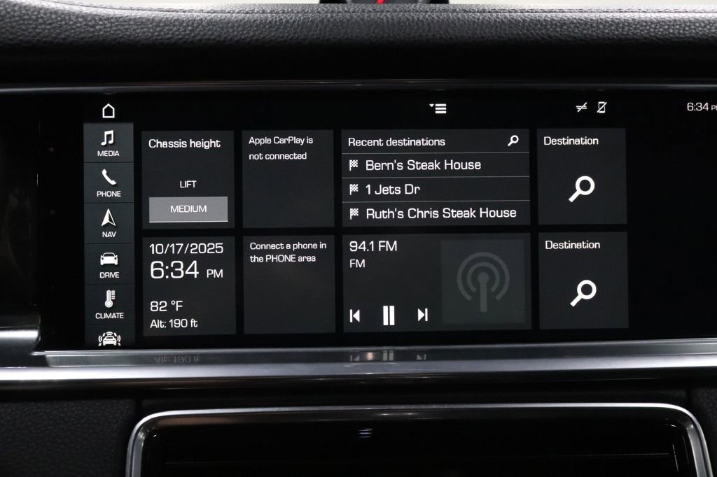 Used 2017 Porsche Panamera 4S image 14