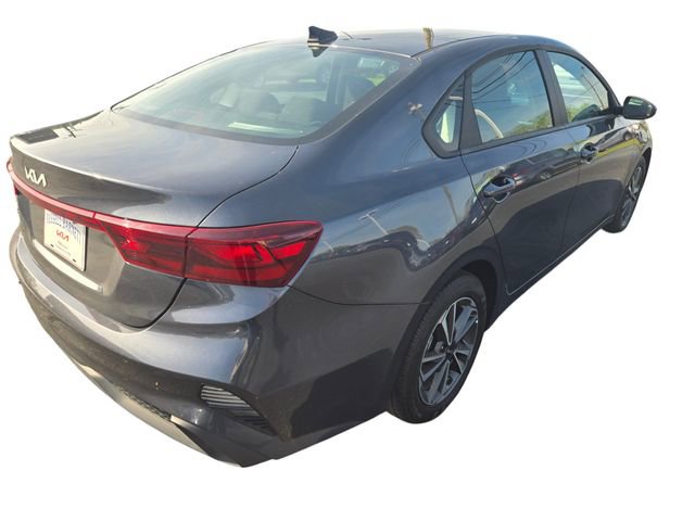Used 2024 Kia Forte LXS FWD image 13