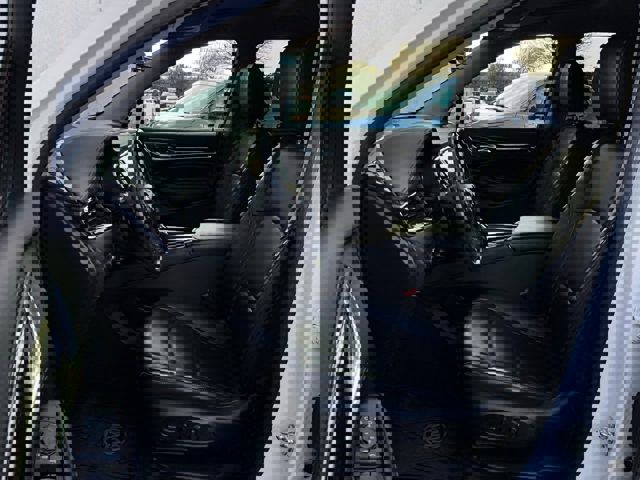 Used 2019 Buick Enclave Avenir w/ Avenir Technology Package image 10