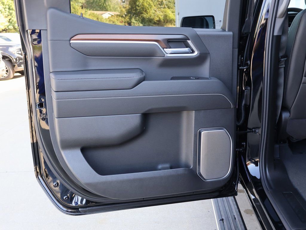 New 2026 GMC Sierra 1500 Denali w/ Denali Reserve Package image 30