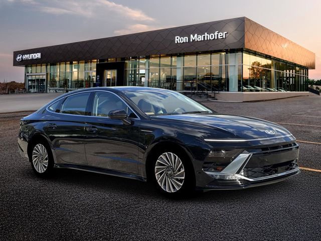 New 2026 Hyundai Sonata Limited FWD image 10