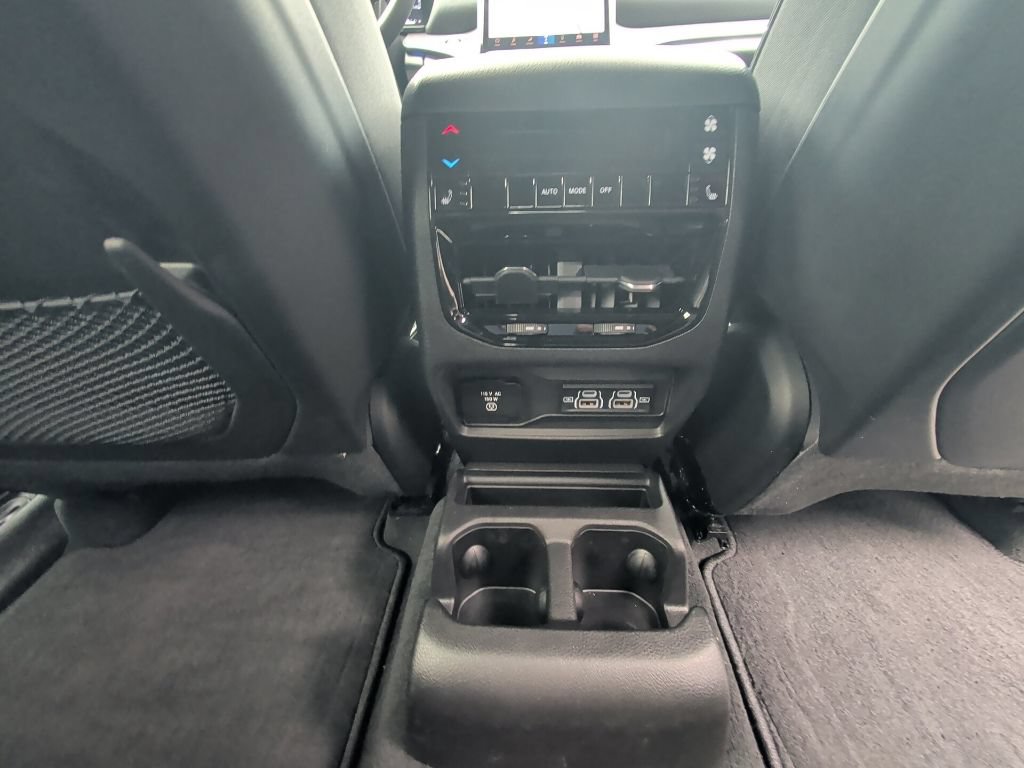 Used 2023 Jeep Grand Cherokee L Overland AWD/4WD image 16