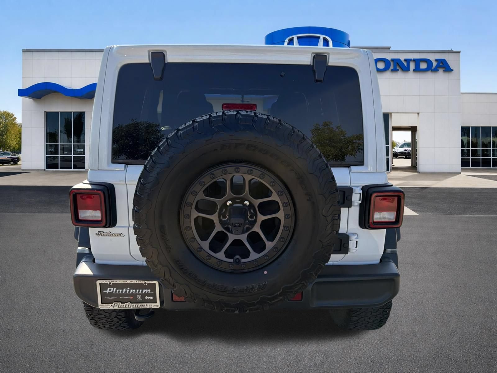 Used 2022 Jeep Wrangler Unlimited Sport AWD/4WD image 4