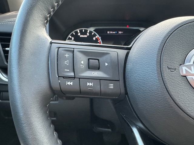 Used 2023 Nissan Rogue SV w/ SV Premium B Package image 26